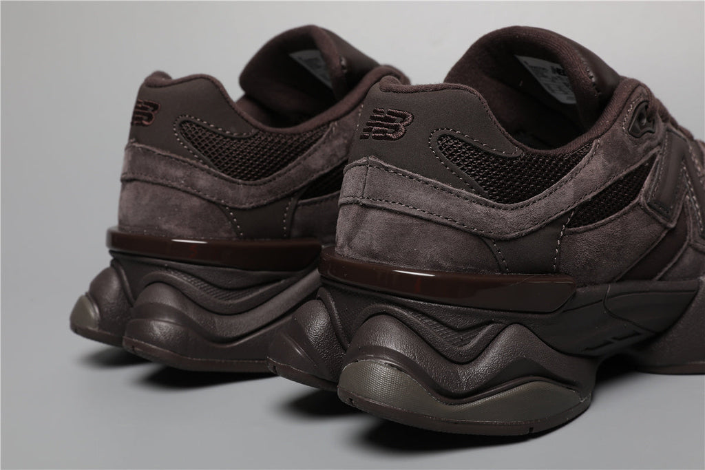 New Balance 9060 Chocolate
