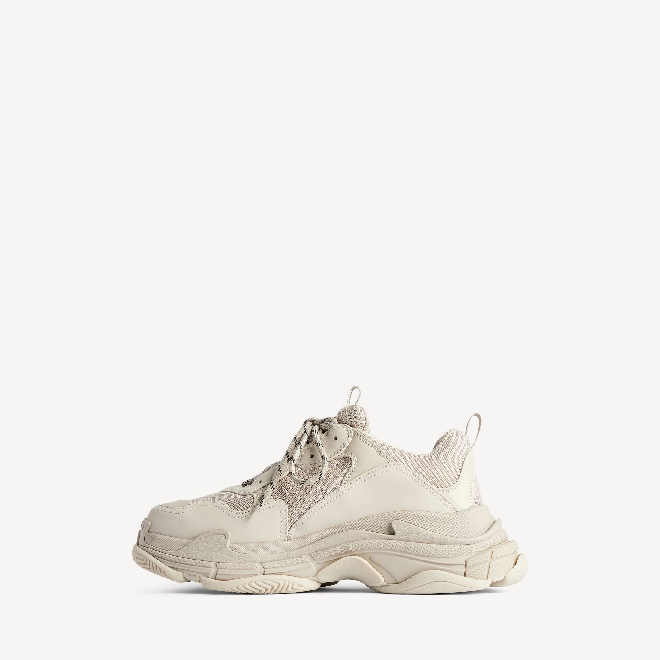 TRIPLE S TAPE SNEAKER IN BEIGE/BLACK