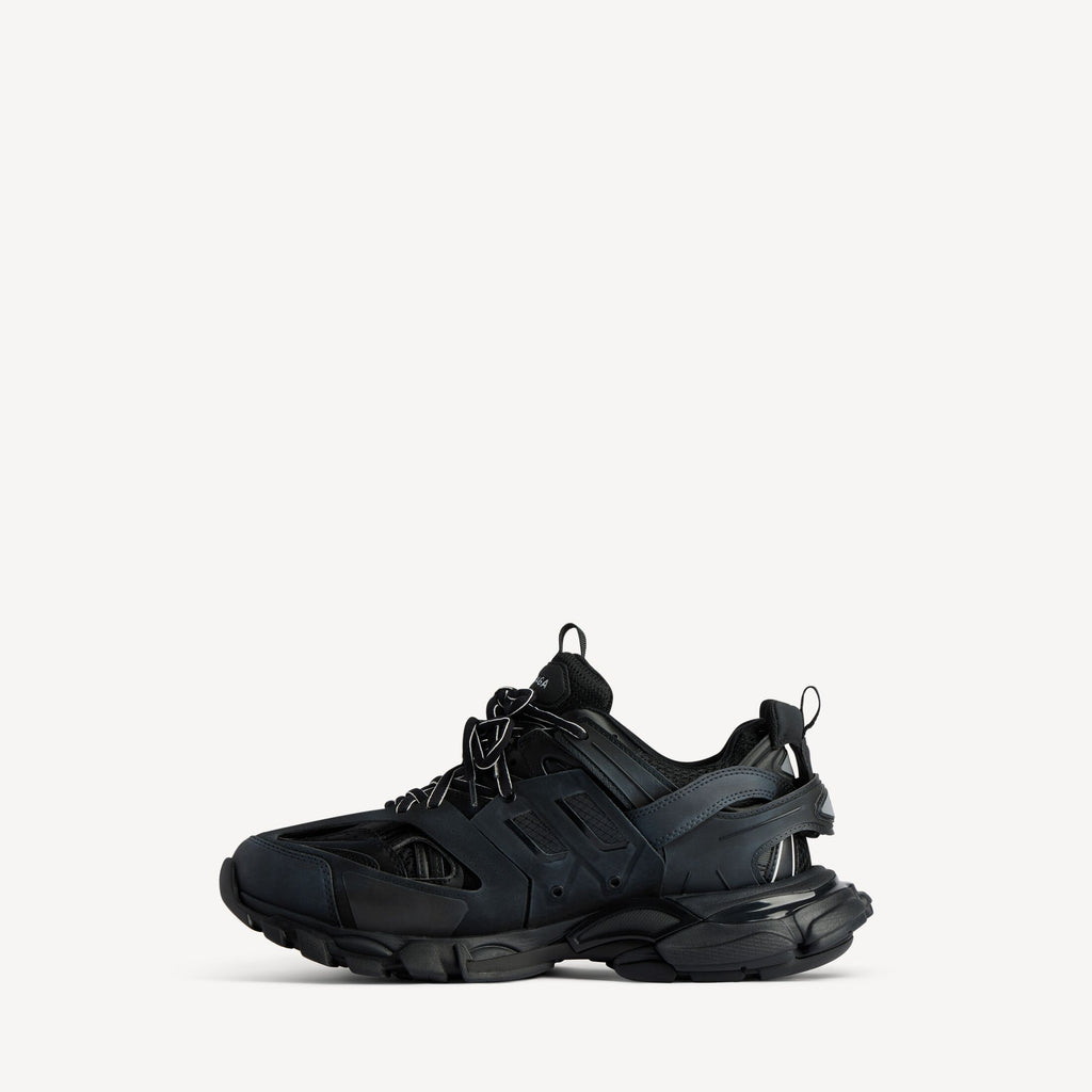 Track Black