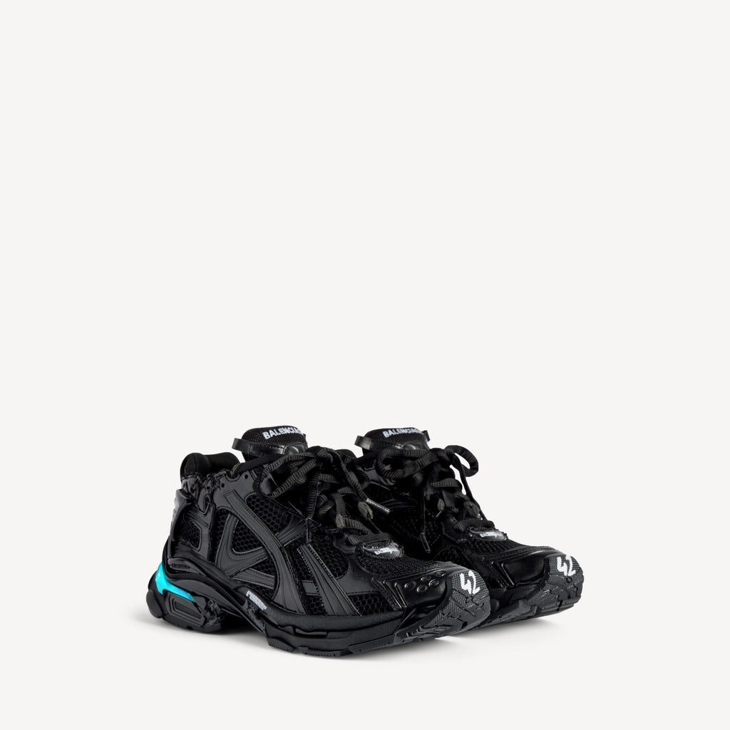 RUNNER LED SNEAKER IN BLACK