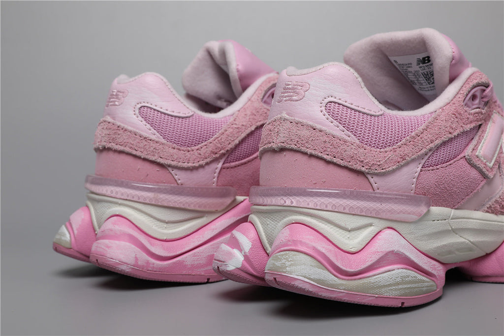 New Balance 9060 Pink